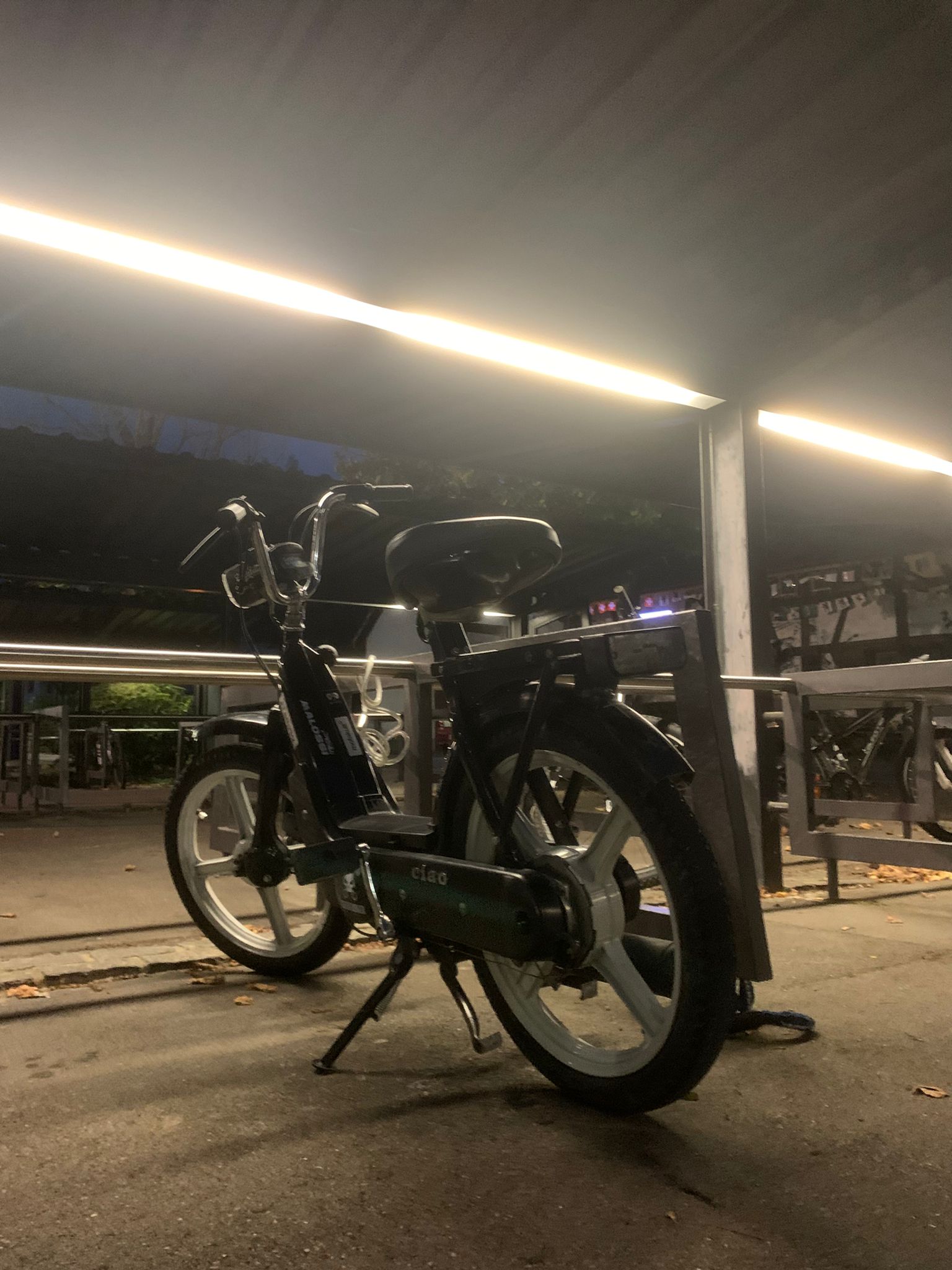 Ein Bild eines Motorrads