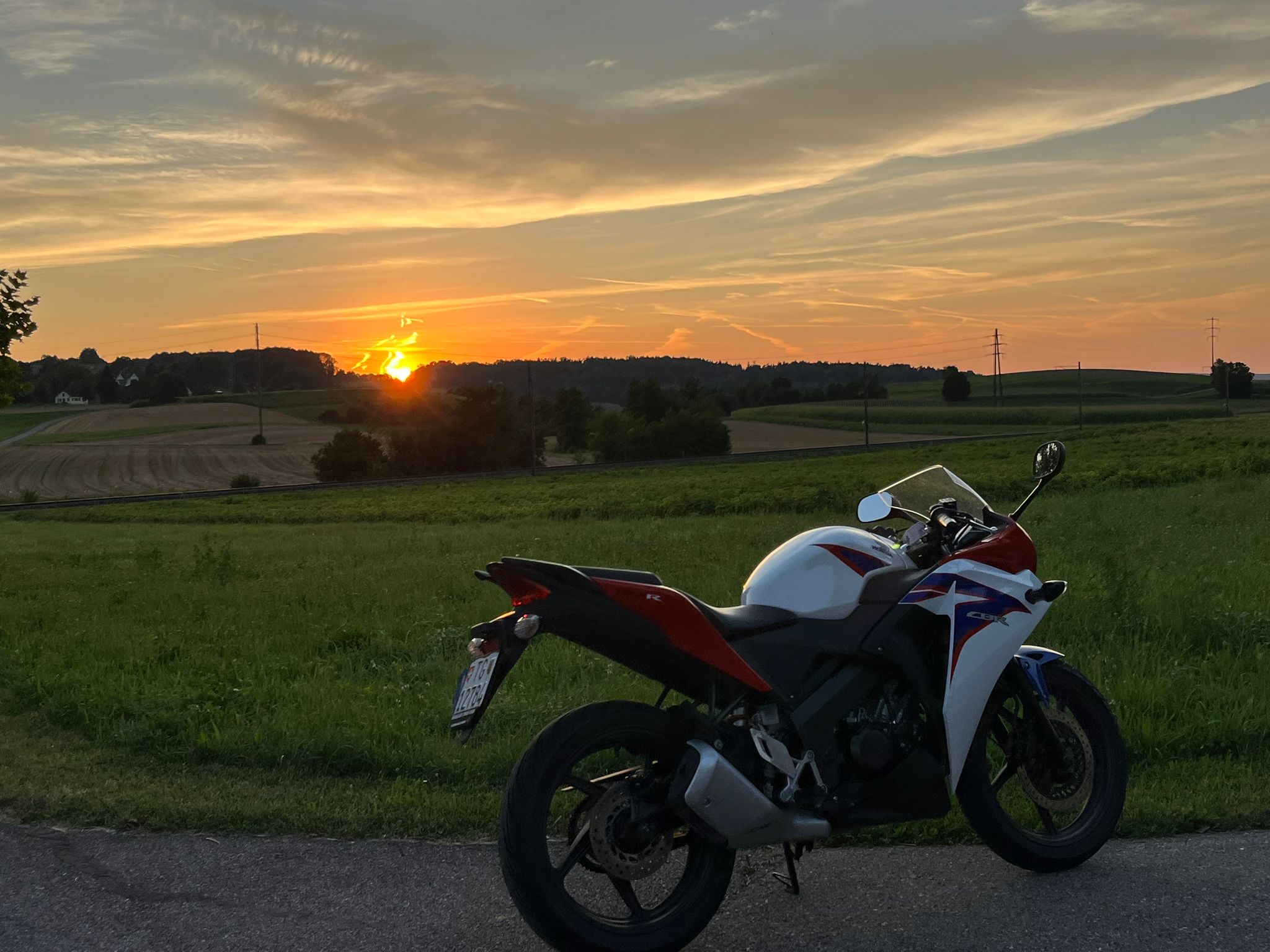 Ein Bild eines Motorrads