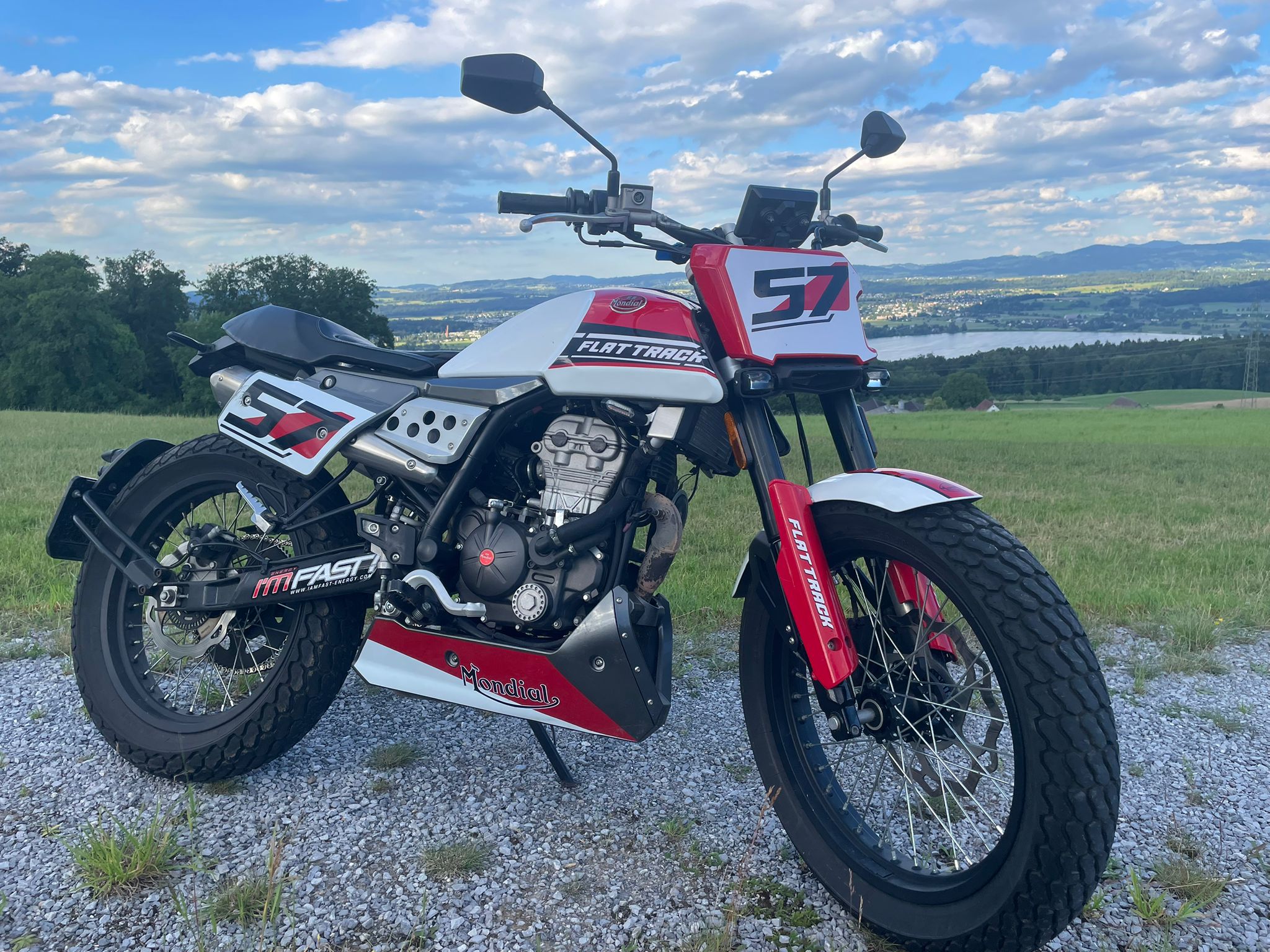 Ein Bild eines Motorrads