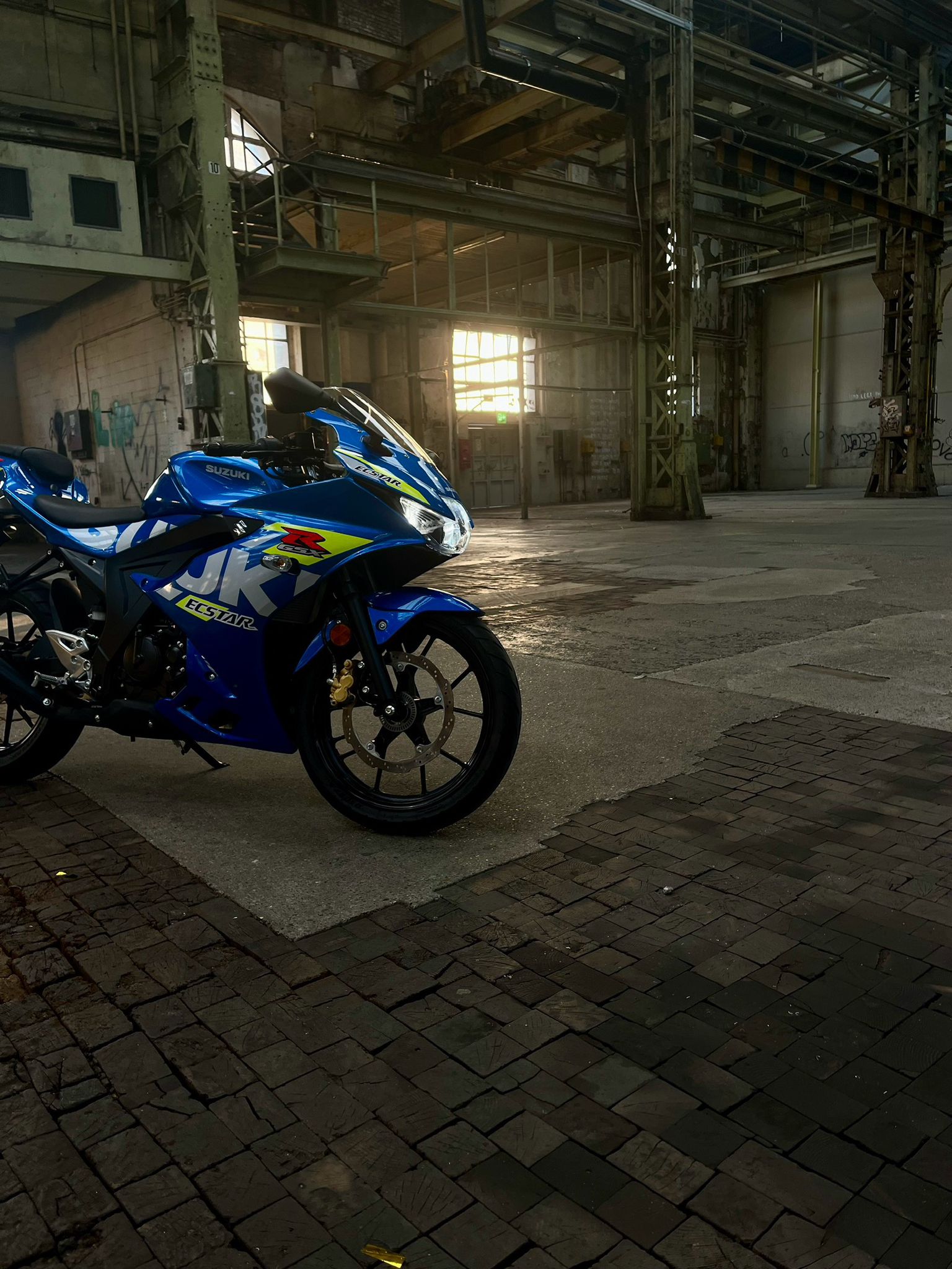 Ein Bild eines Motorrads