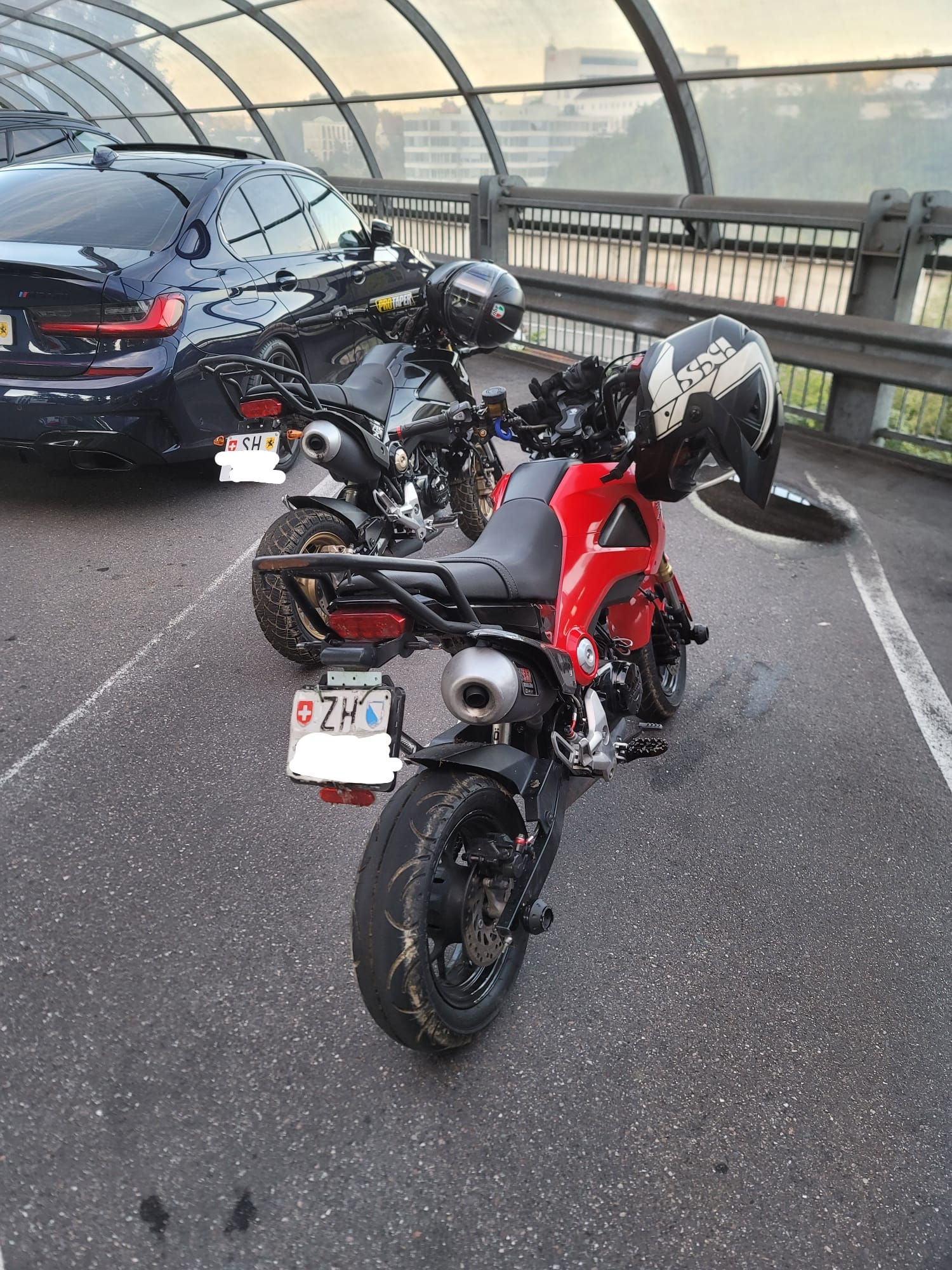 Ein Bild eines Motorrads