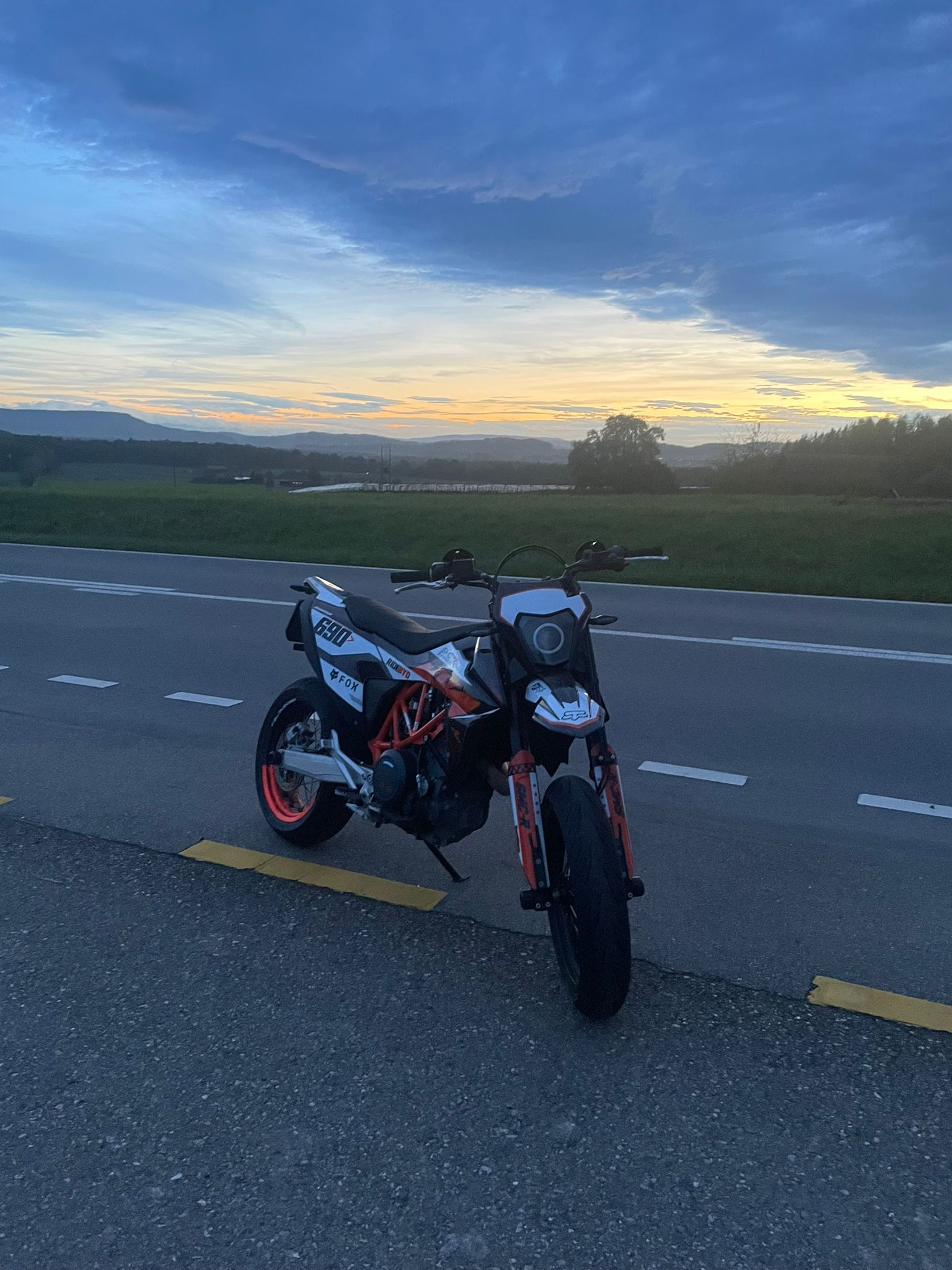 Ein Bild eines Motorrads