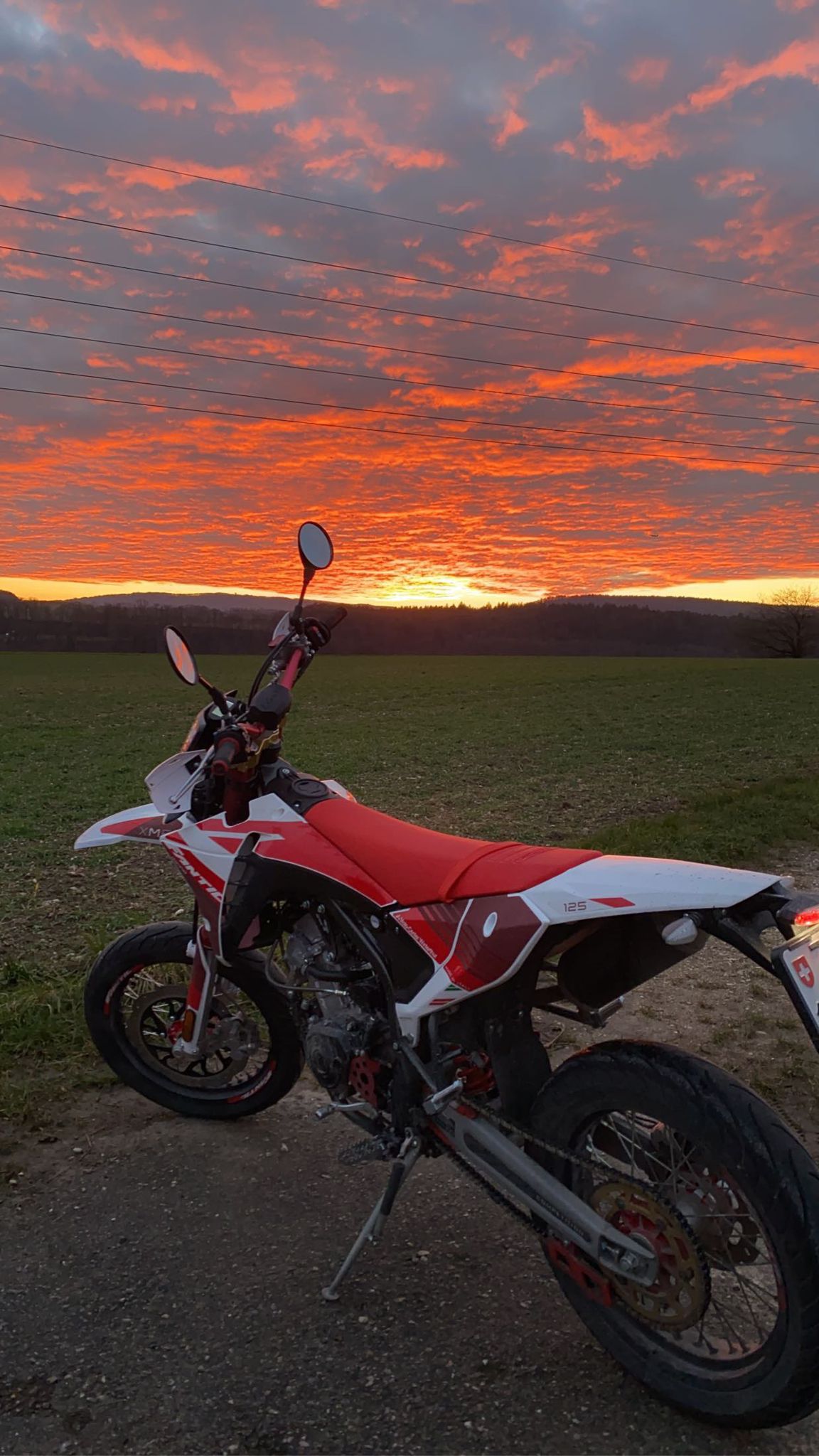 Ein Bild eines Motorrads