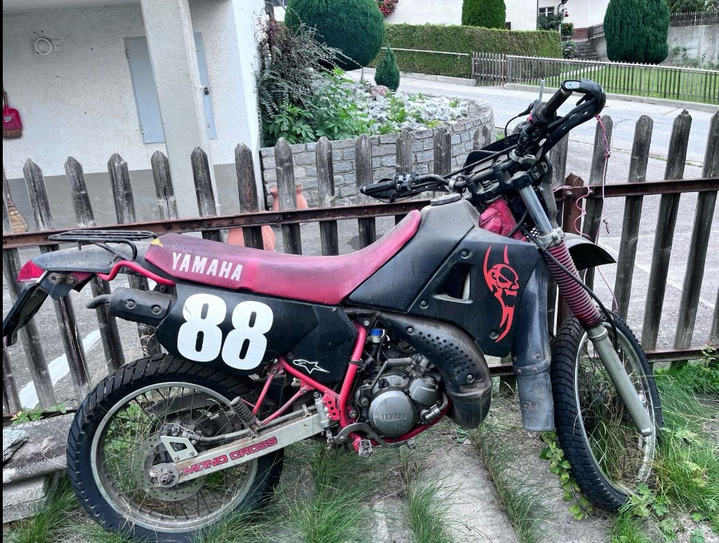 Ein Bild eines Motorrads